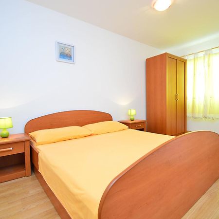 Apartment Ena By Interhome Brodarica  Buitenkant foto